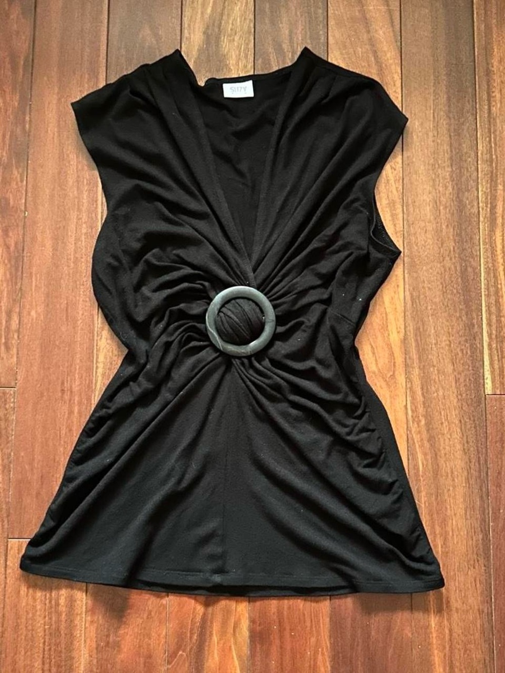 Black V-Neck Ring Top